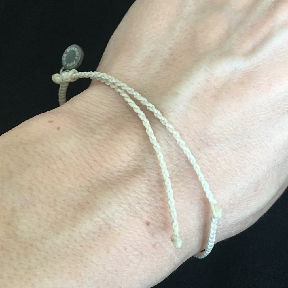 Vintage Pura Vida Seashell Bracelet - Picture 4 of 6